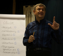 Kalincsák Tibor előadó
