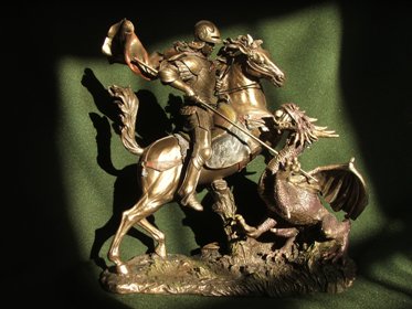 Szent György bronz szobrocska